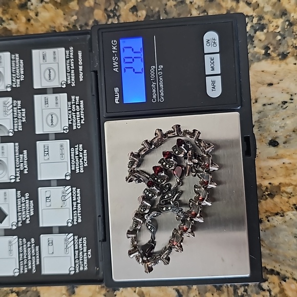 Gothy Garnet and Marcasite in sterling silver bracelet and earrings set - Picture 7 of 7